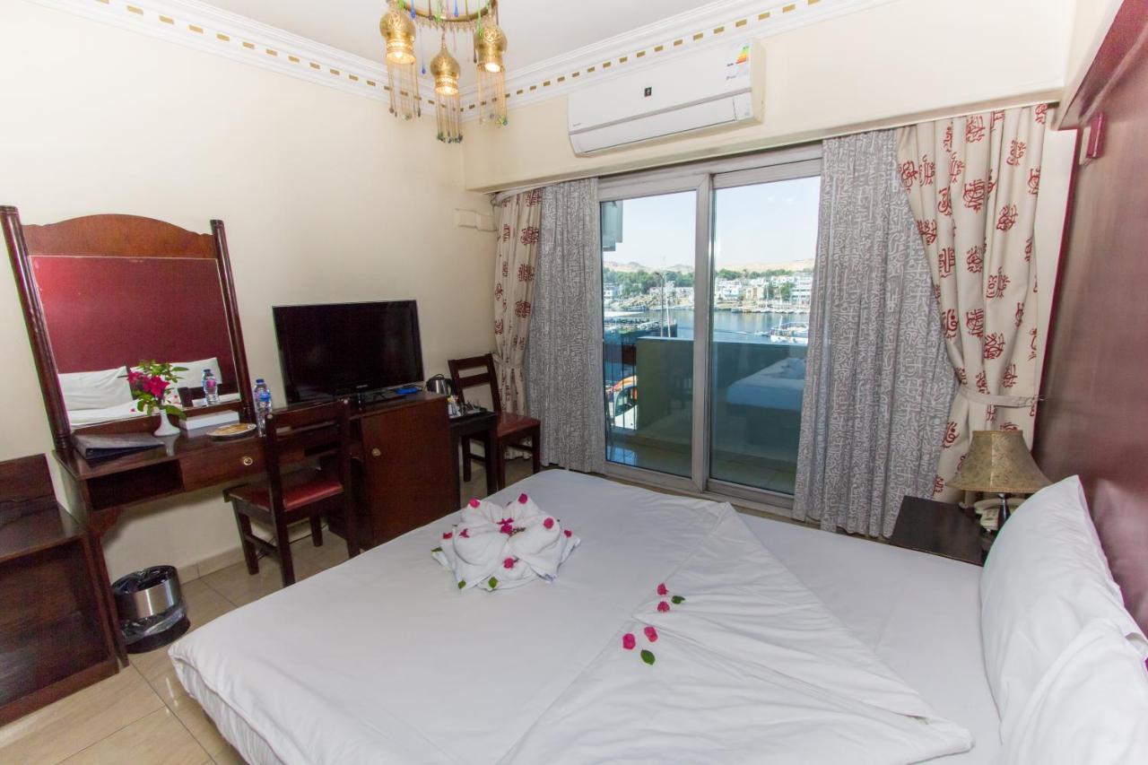 Philae Hotel Asszuán Kültér fotó