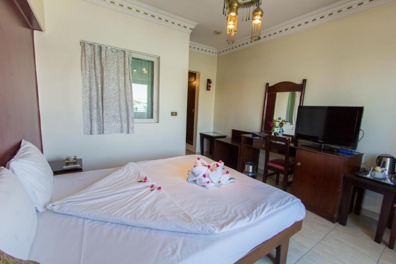 Philae Hotel Asszuán Kültér fotó