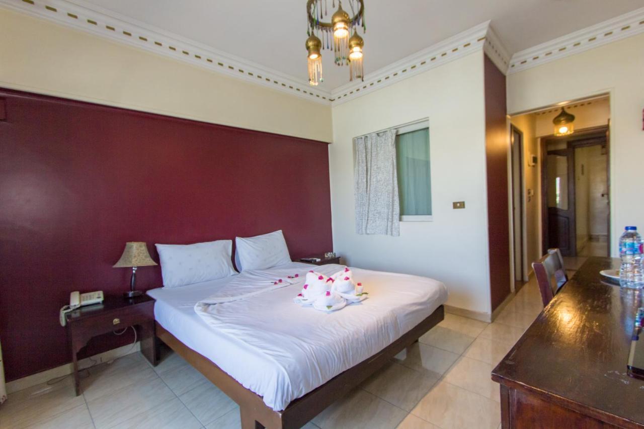 Philae Hotel Asszuán Kültér fotó